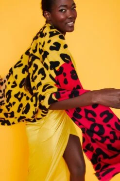 JAYLEY Animal Print Cashmere & Silk Blend Leopard Print Wrap -Deals Fabulous Women Wear Store jayley animal print cashmere silk blend leopard print wrap p5361 76092 image