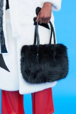 JAYLEY Black Eco Bamboo Faux Fur Tote Bag