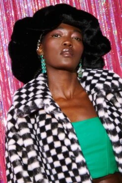 JAYLEY Black Faux Fur Oversized Hat -Deals Fabulous Women Wear Store jayley black faux fur oversized hat p10924 77596 image