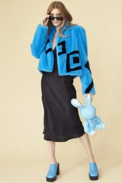 JAYLEY Blue Faux Fur Cropped Jacket 7 JAYLEY Blue Faux Fur Cropped Jacket -Deals Fabulous Women Wear Store jayley blue faux fur cropped jacket p13238 89697 image