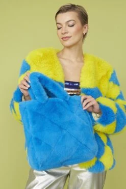 JAYLEY Blue Faux Fur Diamond Stitch Tote Bag