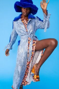 JAYLEY Blue Faux Fur Oversized Hat