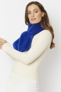 JAYLEY Blue Faux Fur Scarf -Deals Fabulous Women Wear Store jayley blue faux fur scarf p4697 61637 image