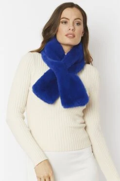 JAYLEY Blue Faux Fur Scarf -Deals Fabulous Women Wear Store jayley blue faux fur scarf p4697 61640 image