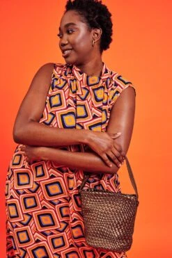 JAYLEY Bronze Woven Bucket Bag