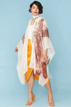 JAYLEY Cashmere Blend Kimono In White And Brown