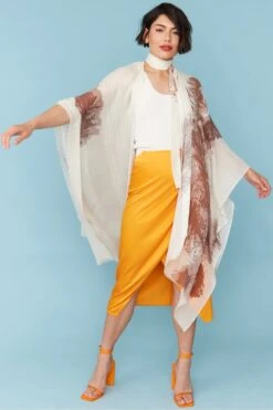 JAYLEY Cashmere Blend Kimono In White And Brown -Deals Fabulous Women Wear Store jayley cashmere blend kimono in white and brown p12471 85065 image