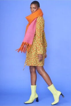 JAYLEY Cashmere Pink And Orange Oversized Two Tones Scarf -Deals Fabulous Women Wear Store jayley cashmere pink and orange oversized two tones scarf p12784 86610 image