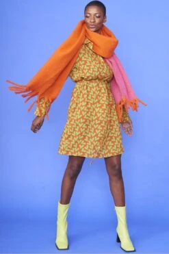 JAYLEY Cashmere Pink And Orange Oversized Two Tones Scarf -Deals Fabulous Women Wear Store jayley cashmere pink and orange oversized two tones scarf p12784 86611 image