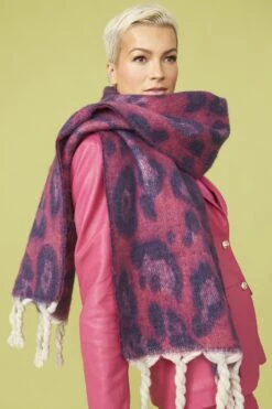 JAYLEY Cashmere Pink And Purple Animal Print Oversized Scarf -Deals Fabulous Women Wear Store jayley cashmere pink and purple animal print oversized scarf p12874 87228 image