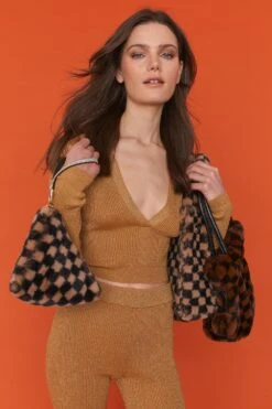 JAYLEY Checkered Mocha And Black Faux Fur Pyramid Bag -Deals Fabulous Women Wear Store jayley checkered mocha and black faux fur pyramid bag p10931 81315 image