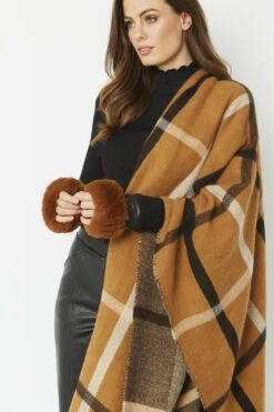 JAYLEY Chocolate Faux Fur Fingerless Gloves -Deals Fabulous Women Wear Store jayley chocolate faux fur fingerless gloves p4808 62182 image