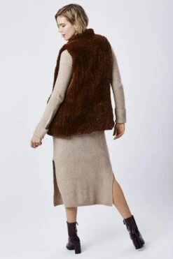 JAYLEY Chocolate Hand Knitted Faux Fur Gilet 6 JAYLEY Chocolate Hand Knitted Faux Fur Gilet -Deals Fabulous Women Wear Store jayley chocolate hand knitted faux fur gilet p3971 58751 image