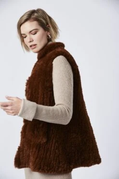 JAYLEY Chocolate Hand Knitted Faux Fur Gilet 7 JAYLEY Chocolate Hand Knitted Faux Fur Gilet -Deals Fabulous Women Wear Store jayley chocolate hand knitted faux fur gilet p3971 58752 image
