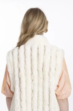 JAYLEY Cream Faux Fur Gilet -Deals Fabulous Women Wear Store jayley cream faux fur gilet p3675 57567 image
