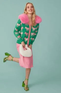 JAYLEY Faux Fur Jodie Bag In White -Deals Fabulous Women Wear Store jayley faux fur jodie bag in white p11651 81313 image