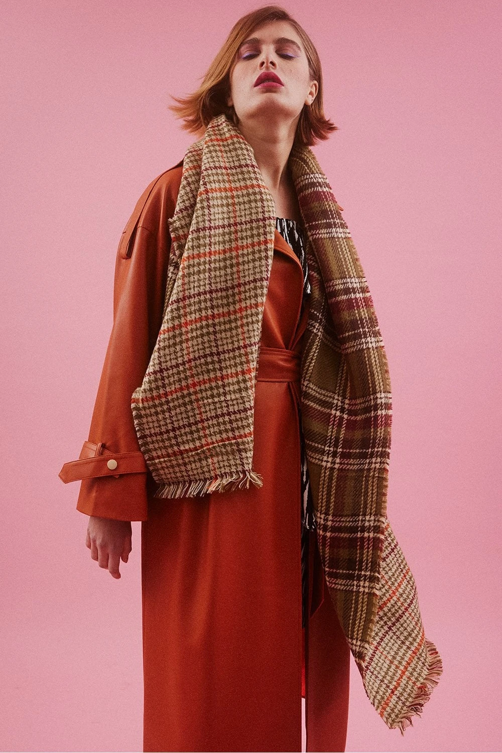 JAYLEY Green Cashmere Blend Wrap 7 JAYLEY Green Cashmere Blend Wrap - Image 7