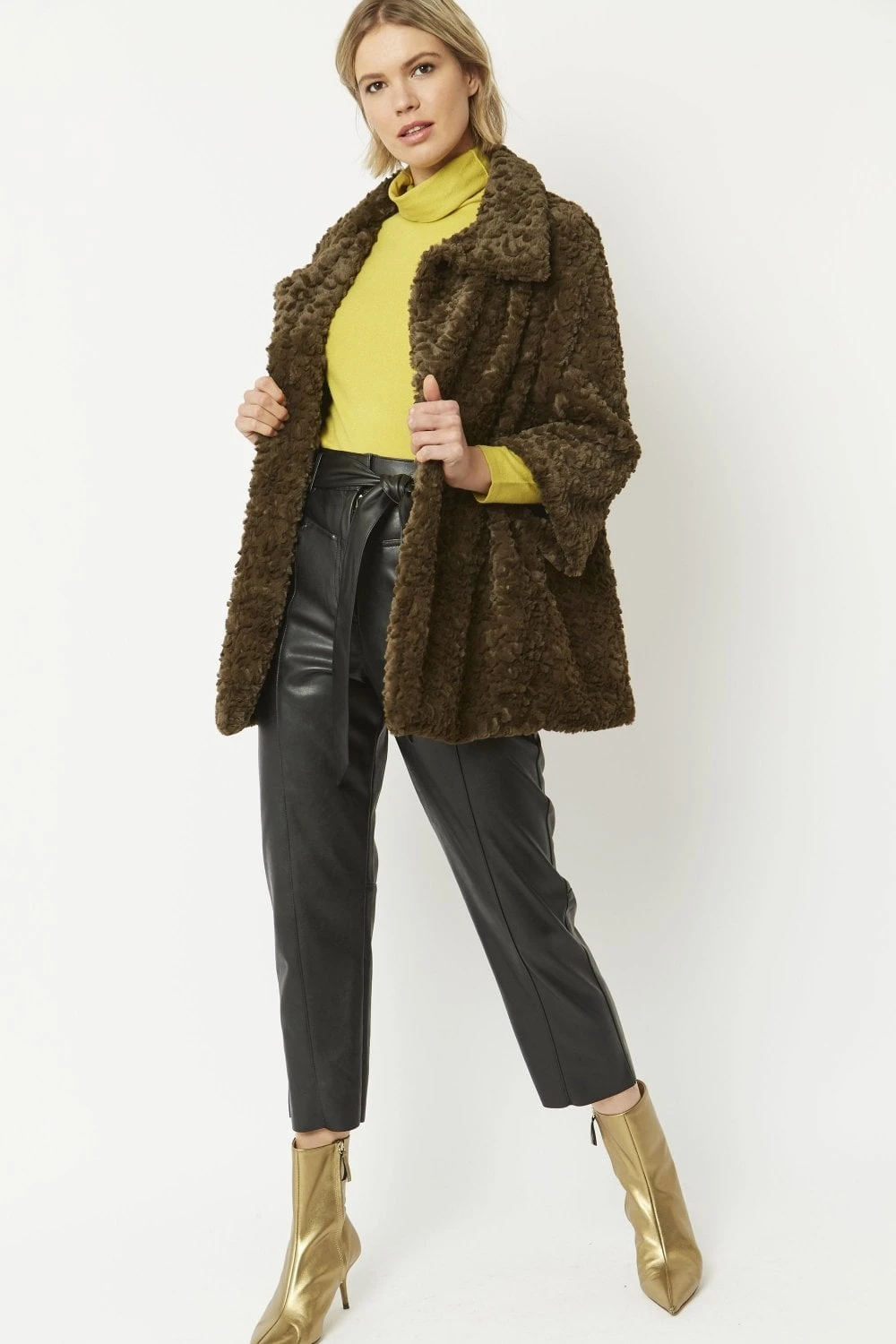 JAYLEY Green Faux Fur Teddy Coat 2 JAYLEY Green Faux Fur Teddy Coat - Image 2