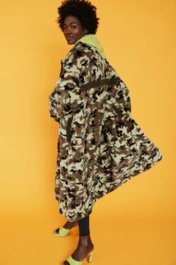 JAYLEY Green Full Length Camo Faux Fur Jacket -Deals Fabulous Women Wear Store jayley green full length camo faux fur jacket p6914 75574 image