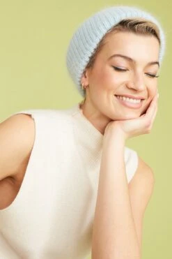 JAYLEY Grey Cashmere Blend Gigi Beanie Hat