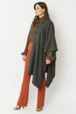 JAYLEY Grey Cashmere Blend Wrap