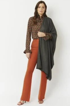 JAYLEY Grey Cashmere Blend Wrap -Deals Fabulous Women Wear Store jayley grey cashmere blend wrap p10289 54143 image