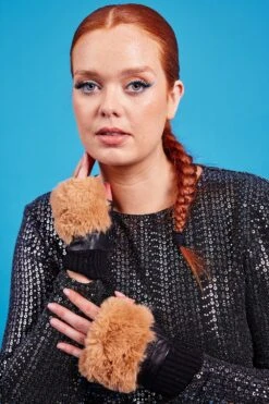 JAYLEY Mocha Faux Fur Fingerless Gloves -Deals Fabulous Women Wear Store jayley mocha faux fur fingerless gloves p4807 62179 image