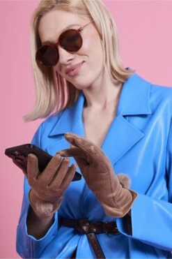 JAYLEY Mocha Faux Suede Gloves With Faux Fur Pom -Deals Fabulous Women Wear Store jayley mocha faux suede gloves with faux fur pom p4593 61172 image