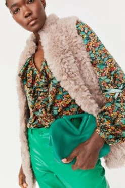 JAYLEY Mocha Hand Knitted Faux Fur Gilet -Deals Fabulous Women Wear Store jayley mocha hand knitted faux fur gilet p3970 77748 image