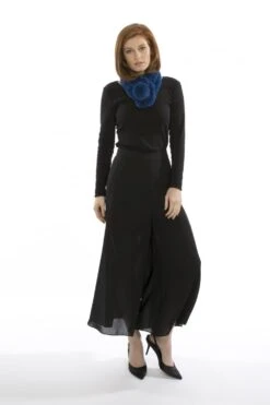 JAYLEY Navy Faux Fur Scarf