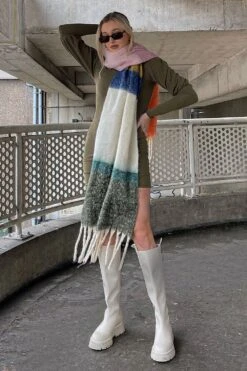 JAYLEY Pink Cashmere Blend Scarf -Deals Fabulous Women Wear Store jayley pink cashmere blend scarf p6003 68473 image