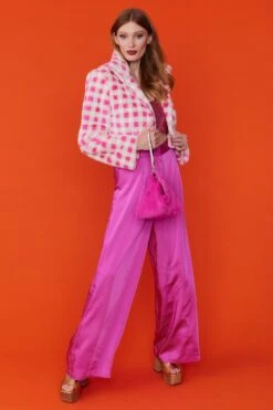 JAYLEY Pink Pyramid Faux Fur Bag -Deals Fabulous Women Wear Store jayley pink pyramid faux fur bag p4988 84788 image