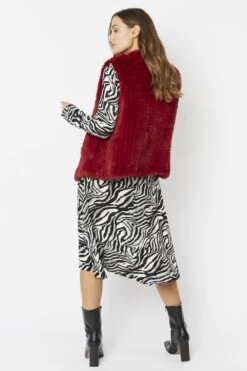 JAYLEY Red Hand Knitted Faux Fur Gilet -Deals Fabulous Women Wear Store jayley red hand knitted faux fur gilet p3748 57893 image