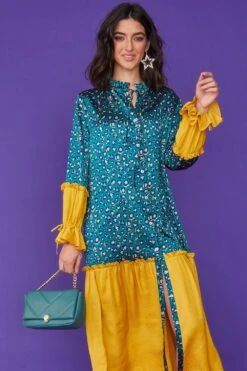 JAYLEY Teal Lulu Quilted Bag With Gold Chain And Snake Head Detail -Deals Fabulous Women Wear Store jayley teal lulu quilted bag with gold chain and snake head detail p11678 81501 image