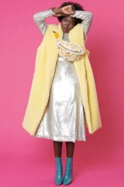 JAYLEY Yellow Faux Fur Belt Bag